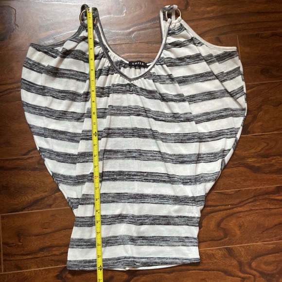 Unique striped tank top in size S - Picture 9 of 10